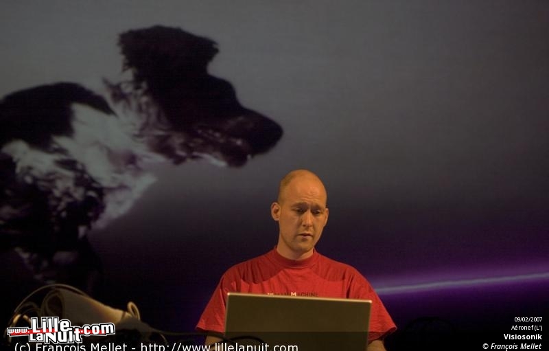 Hexstatic + Airborn Audio + Deework & Yamsk + Alt(R) & VJ Oxygen en live - photo n°3