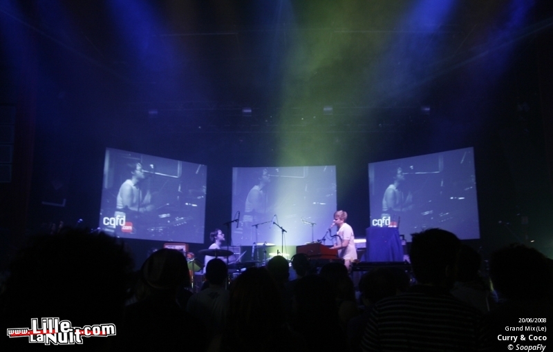 CSS, Curry and Coco et Poney Poney au Bataclan en live - photo n°12