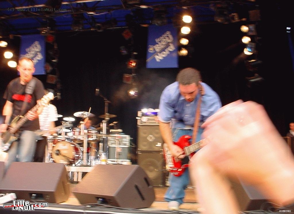 Concert de Mass Hystéria – Braderie de Lille 2002 en live - photo n°1