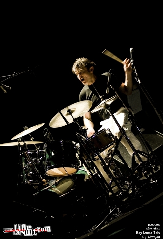 Ray Lema Trio à l&rsquo;Aéronef en live - photo n°1
