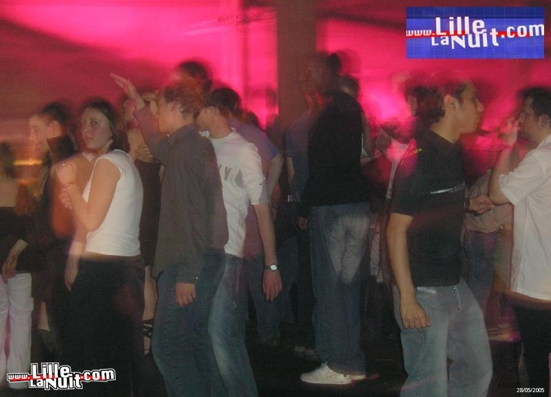 Nuit Edhec 2005 au Grand Palais à Lille en live - photo n°21