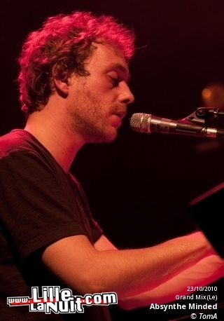 Absynthe Minded + Melanie de Biasio au Grand Mix en live - photo n°17