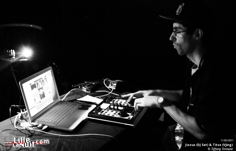 Jizzus + Titos au Garage Café en live - photo n°12