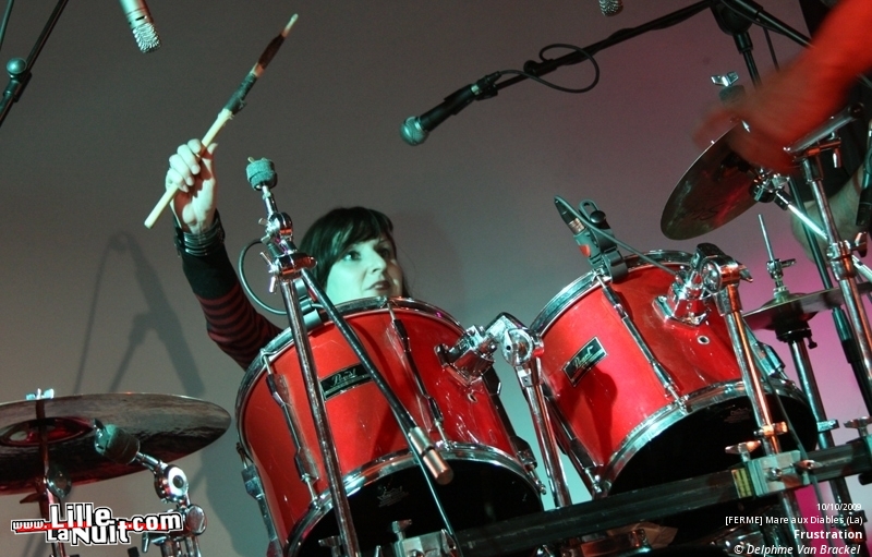 Festival Vision d’1 Autre Industrie – Jour 2 – Frustration, No Tears, De Volanges, Hall 21 en live - photo n°4