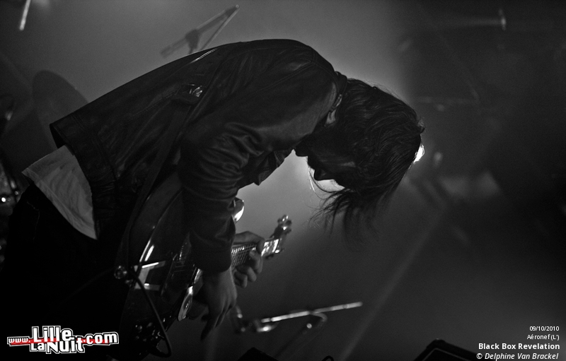 Dour Festival 2012 – Jour 2 (part 1) : Speech Debelle, 1995, Vegas, etc. en live - photo n°14
