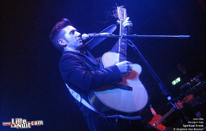 Le Cabaret Vert 2012 – jour 4 : Charlie Winston, The Weasel and the Wasters, Caravan Palace, etc. en live - photo n°73