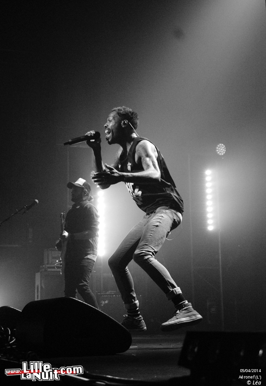 Skip The Use + Carbon Airways à l’Aéronef en live - photo n°24