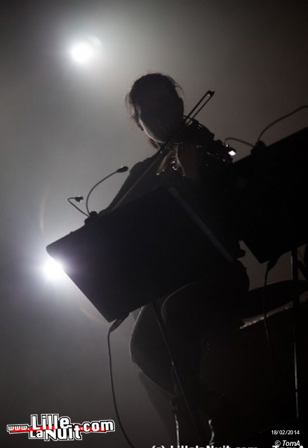 Woodkid + Thomas Azier au Zénith de Lille en live - photo n°22