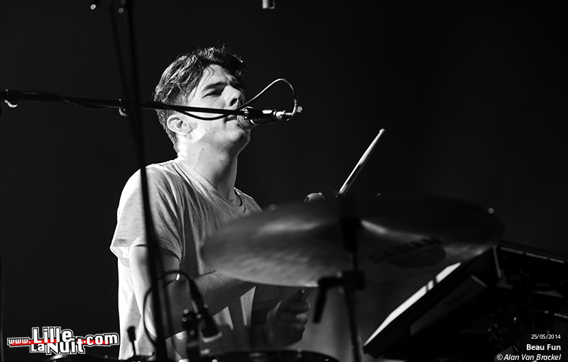 Jagwar Ma + Beau Fun au Grand Mix en live - photo n°4