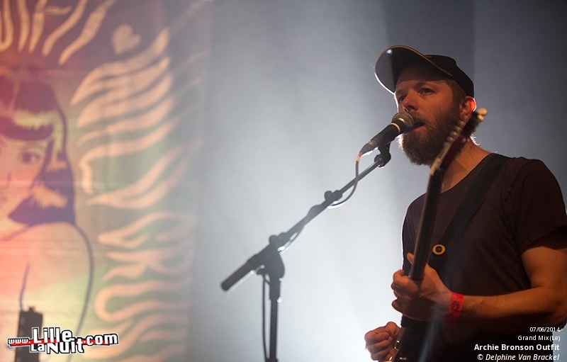 Archie Bronson Outfit + Lovepark au Grand Mix en live - photo n°19