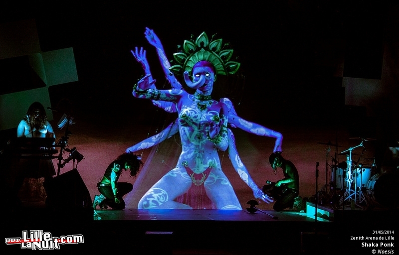 Shaka Ponk + Triggerfinger au Zénith de Lille en live - photo n°25