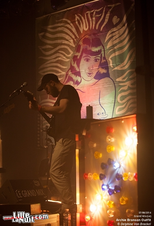 Archie Bronson Outfit + Lovepark au Grand Mix en live - photo n°20