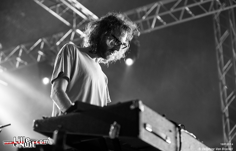 Dour Festival 2014 – Jour 2 – Within Temptation, Klaxons, Skip The Use, etc. en live - photo n°56