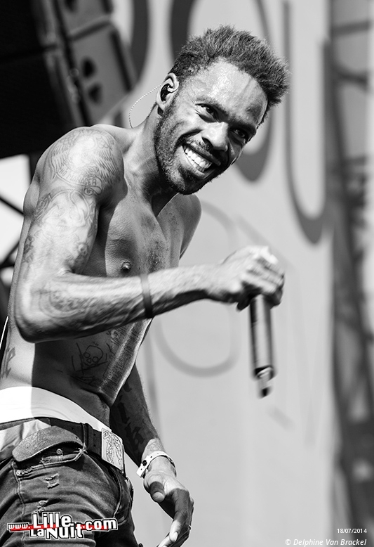 Dour Festival 2014 – Jour 2 – Within Temptation, Klaxons, Skip The Use, etc. en live - photo n°11