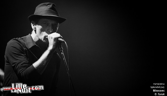 Miossec + Fiodor Dream Dog au Splendid en live - photo n°17