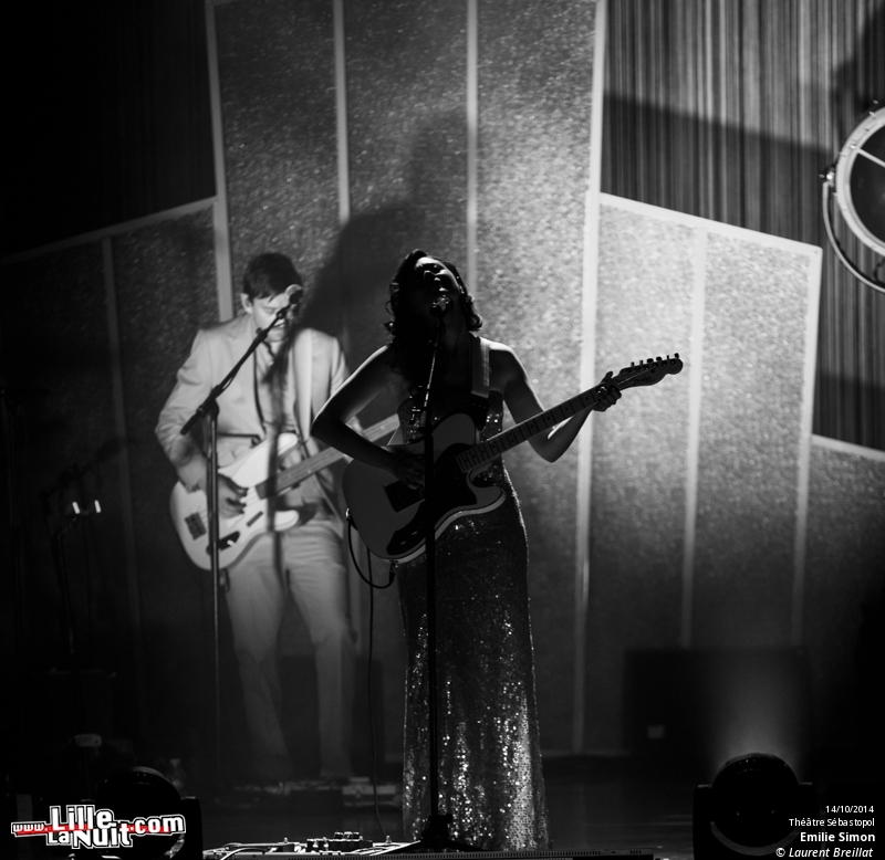 Emilie Simon + June Bug au Théâtre Sébastopol en live - photo n°3