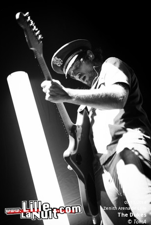 Shaka Ponk + The Dukes au Zenith en live - photo n°5