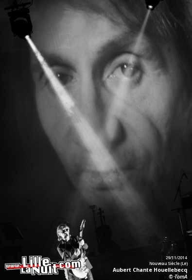 Aubert chante Houellebecq au Nouveau Siècle en live - photo n°18
