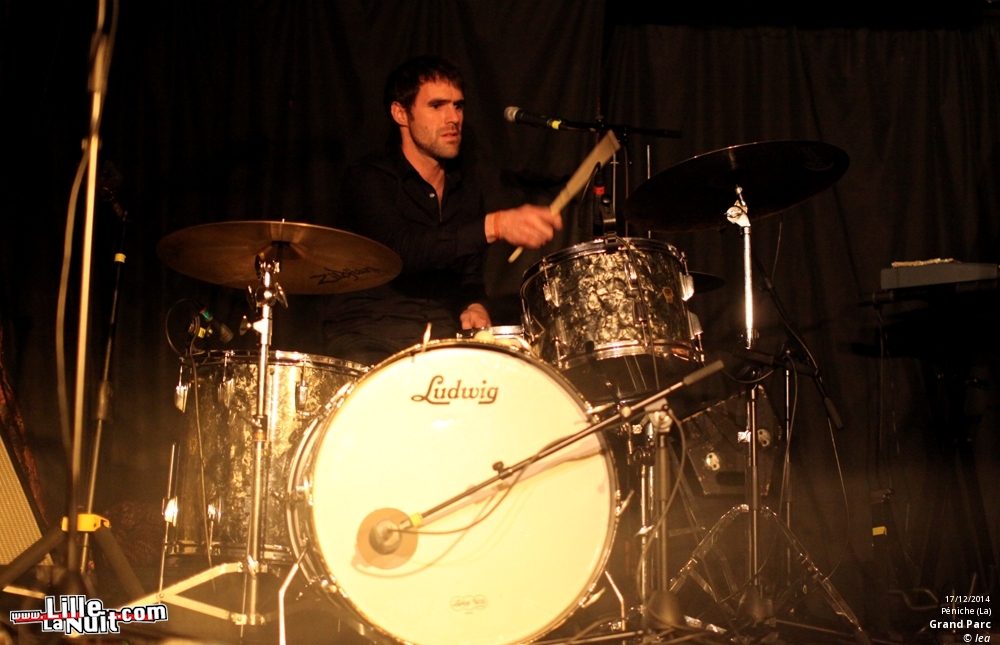 Grand Parc + Piano Chat + Vilain + Chat Blanc à la Péniche en live - photo n°3