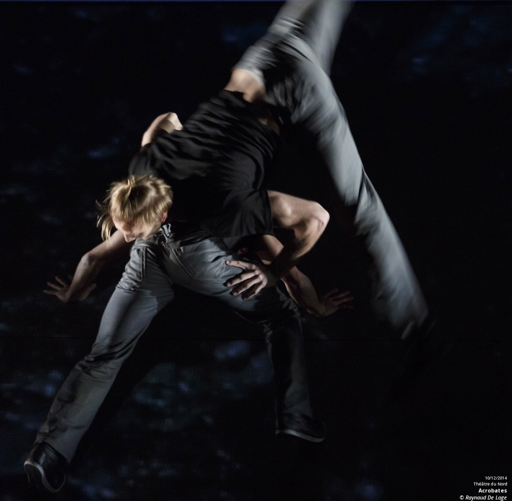 Acrobates au Théâtre du Nord en live - photo n°1
