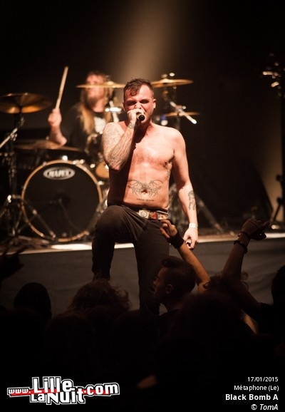 Black Bomb A + Les Sales Majestés + Tagada Jones au Métaphone en live - photo n°15