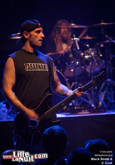 Black Bomb A + Les Sales Majestés + Tagada Jones au Métaphone en live - photo n°22