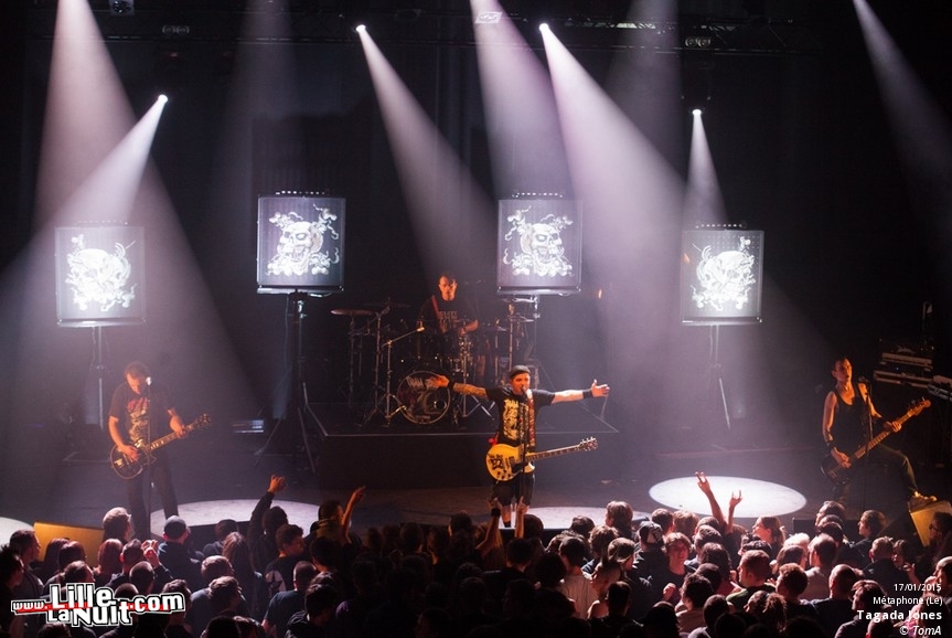 Black Bomb A + Les Sales Majestés + Tagada Jones au Métaphone en live - photo n°18