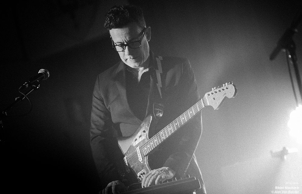 Bikini Machine + The Arrogants à la salle Maurice Schumann de Pérenchies en live - photo n°8