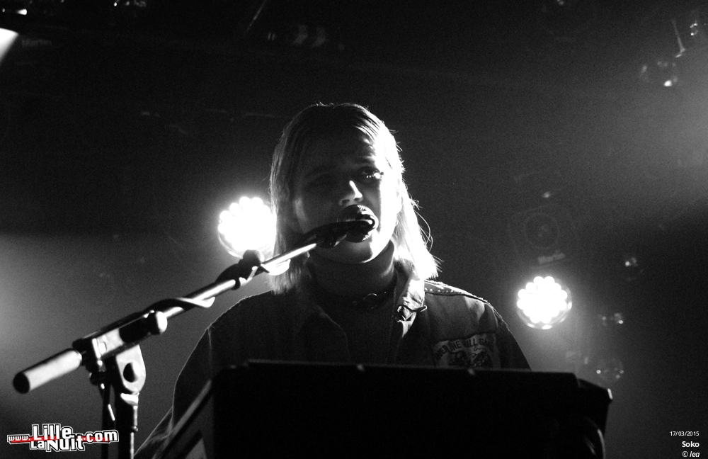 Soko + Jeanne Added à l’Aéronef en live - photo n°4