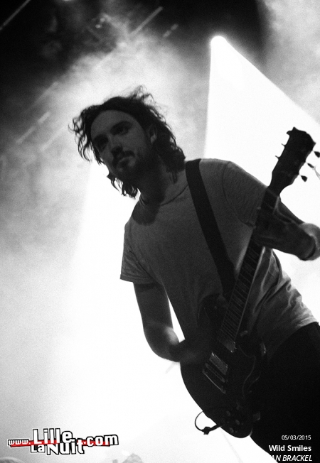 Benjamin Booker + Wild Smiles au Grand Mix en live - photo n°9