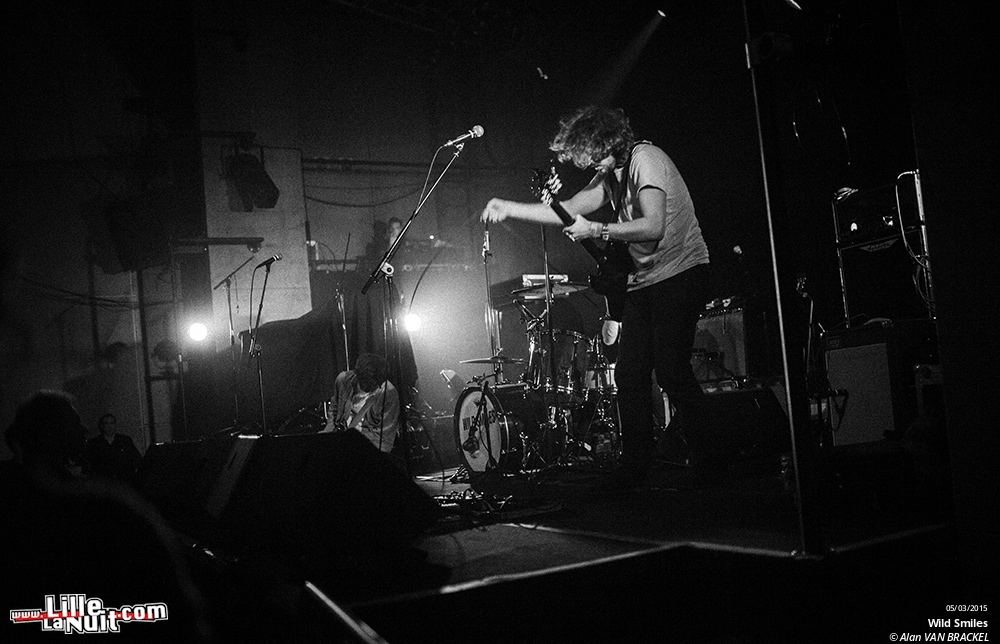 Benjamin Booker + Wild Smiles au Grand Mix en live - photo n°2