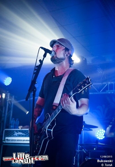 Bukowski + Radical Suckers à la salle polyvalente de Tressin en live - photo n°17