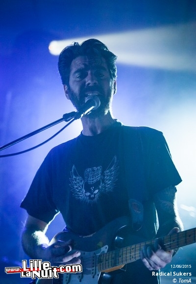 Bukowski + Radical Suckers à la salle polyvalente de Tressin en live - photo n°16