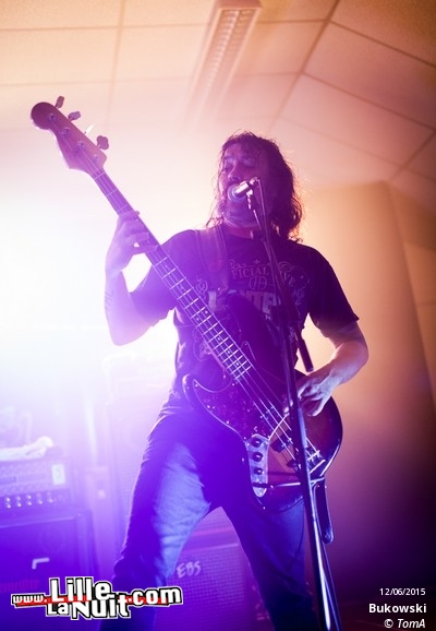 Bukowski + Radical Suckers à la salle polyvalente de Tressin en live - photo n°30