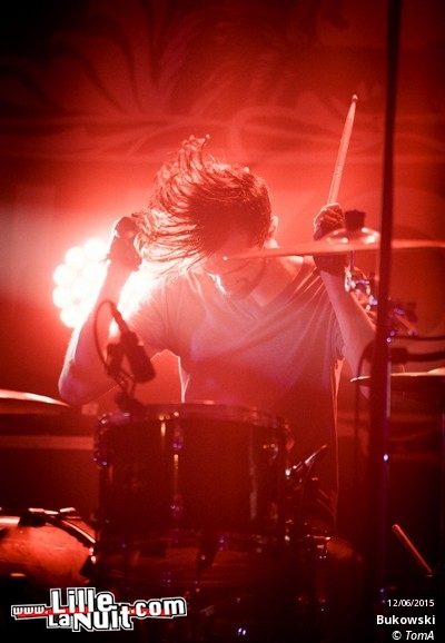 Bukowski + Radical Suckers à la salle polyvalente de Tressin en live - photo n°4