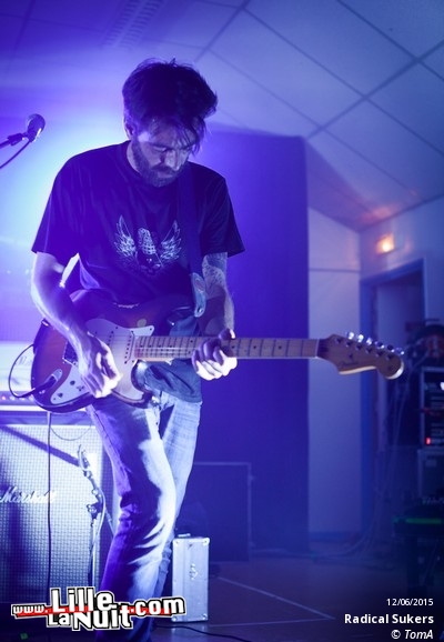 Bukowski + Radical Suckers à la salle polyvalente de Tressin en live - photo n°13
