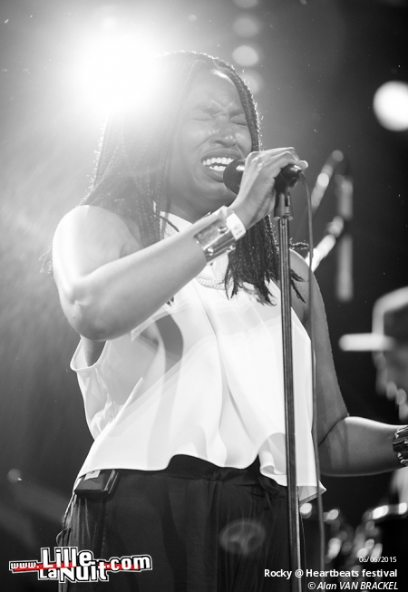 Heartbeats festival : Roisin Murphy + dEUS + José Gonzalez + Anna Calvi + Badbadnotgood + Haelos + Rocky en live - photo n°17