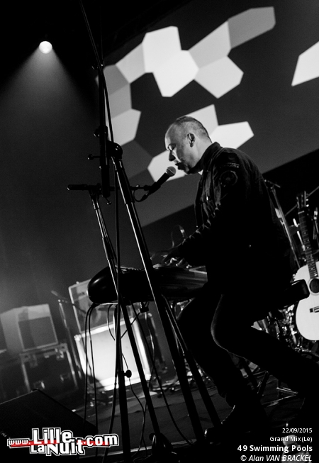 The Apartments + 49 Swimming Pools au Grand Mix en live - photo n°2