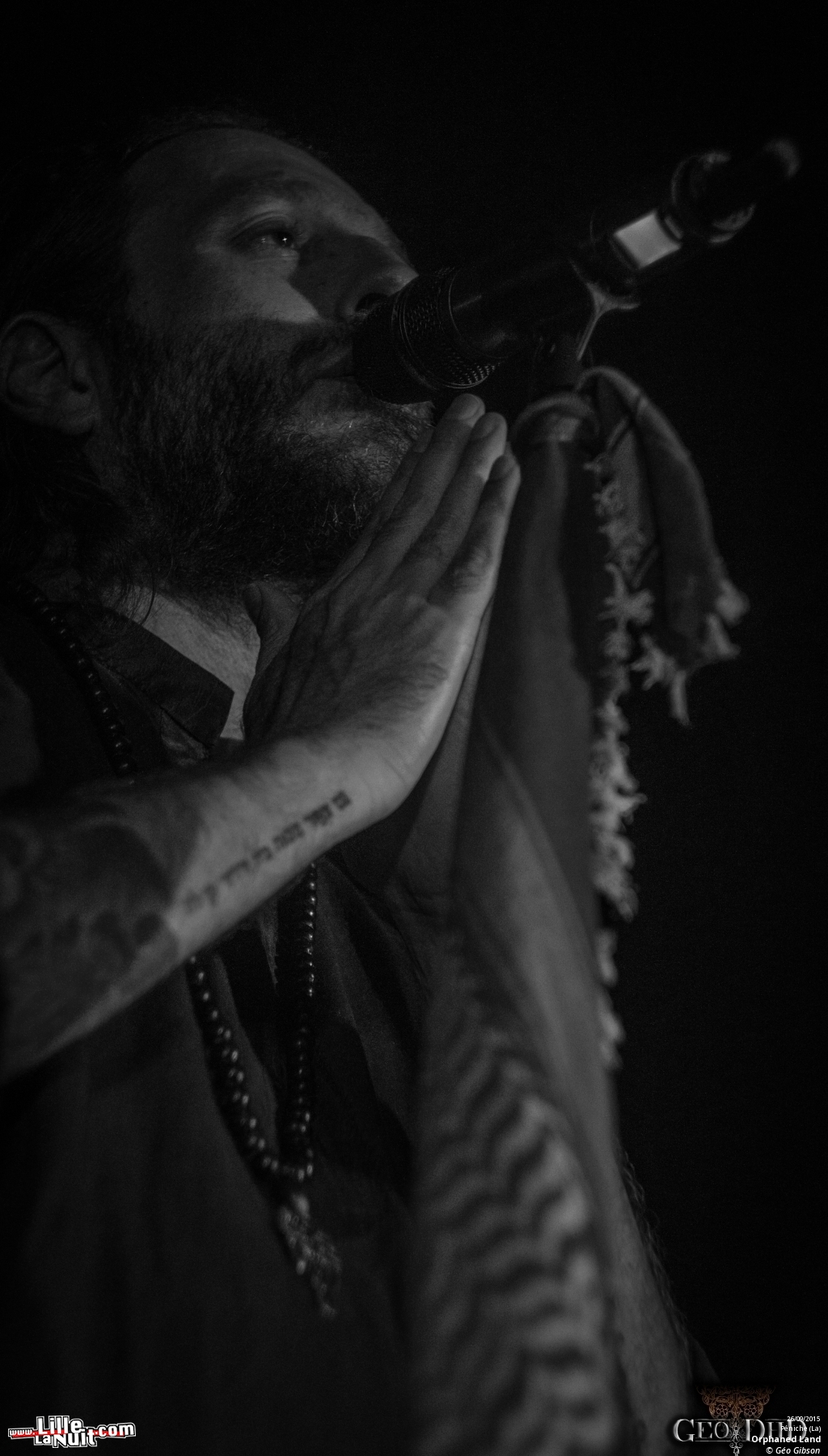 Orphaned Land + Stimmgewalt Choir + Mollust + Pyrah à la Péniche en live - photo n°11