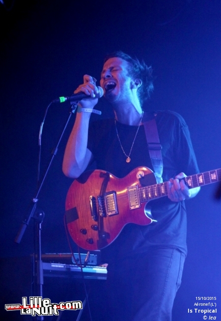 Is Tropical + Say Yes Dog à l’Aéronef en live - photo n°11