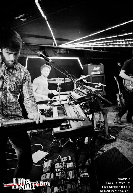 The Warlocks + Flat Screen Radio à la Cave aux poètes en live - photo n°5