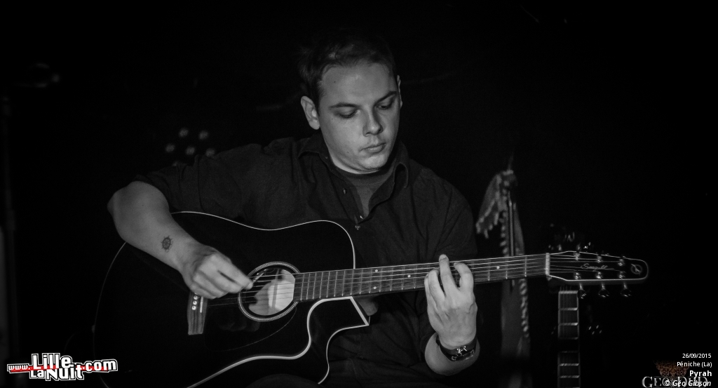 Orphaned Land + Stimmgewalt Choir + Mollust + Pyrah à la Péniche en live - photo n°2