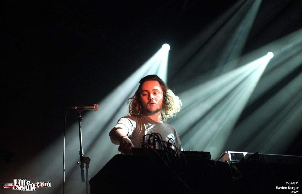 Mansfield.Tya + Flavien Berger au Grand Mix en live - photo n°2