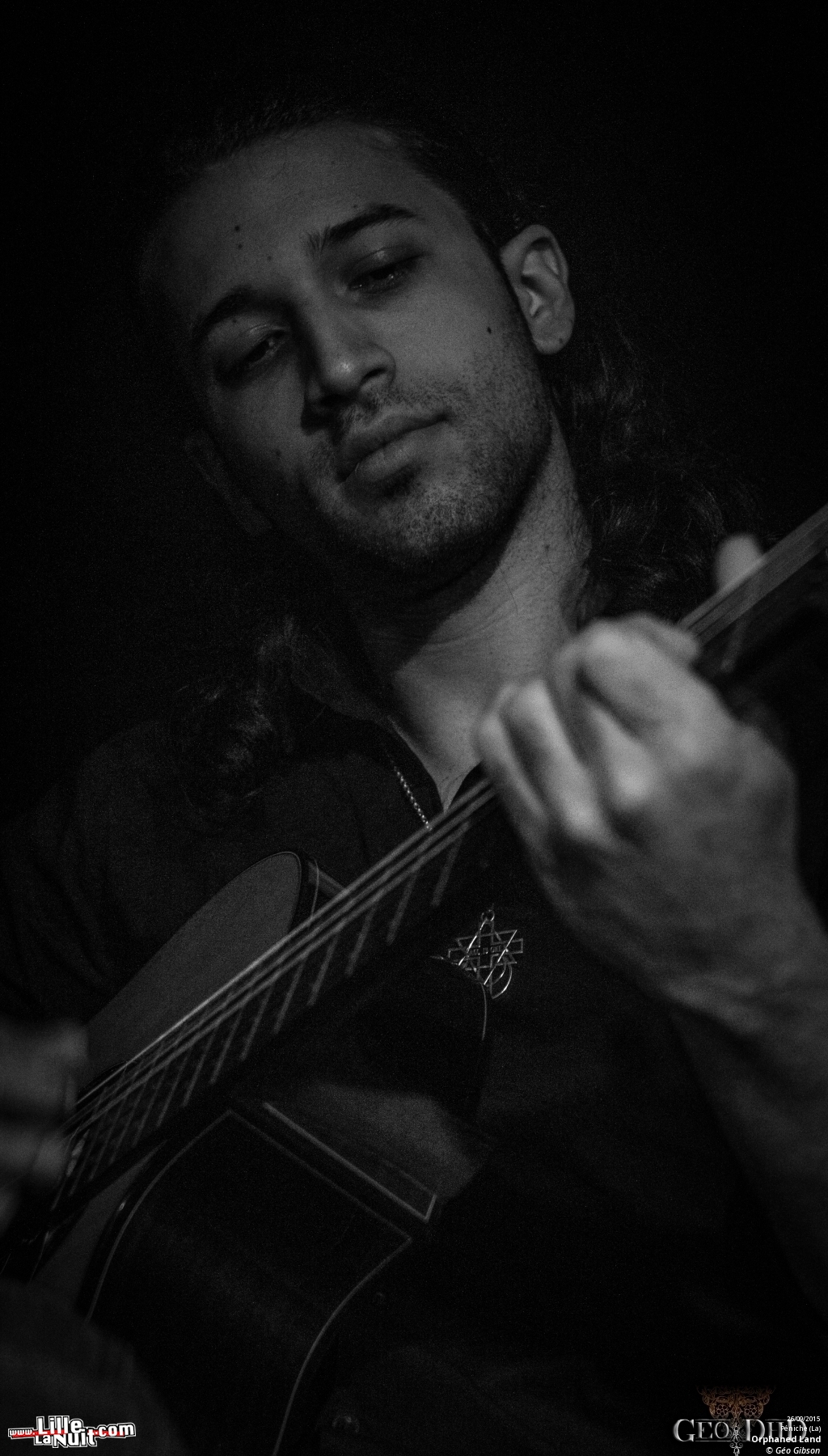 Orphaned Land + Stimmgewalt Choir + Mollust + Pyrah à la Péniche en live - photo n°2