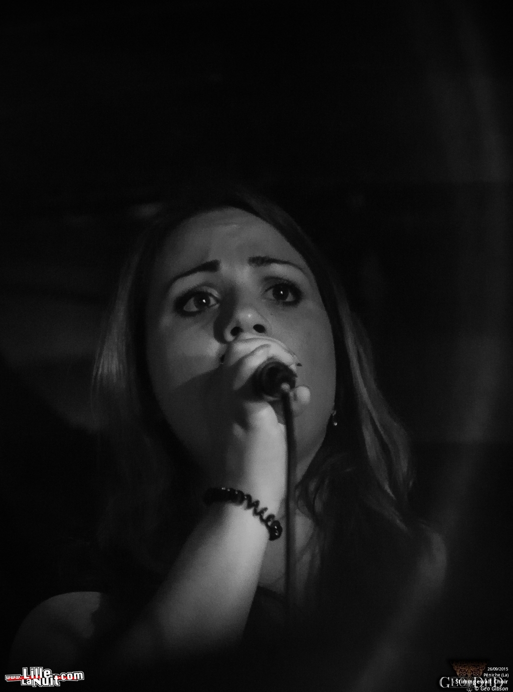 Orphaned Land + Stimmgewalt Choir + Mollust + Pyrah à la Péniche en live - photo n°7