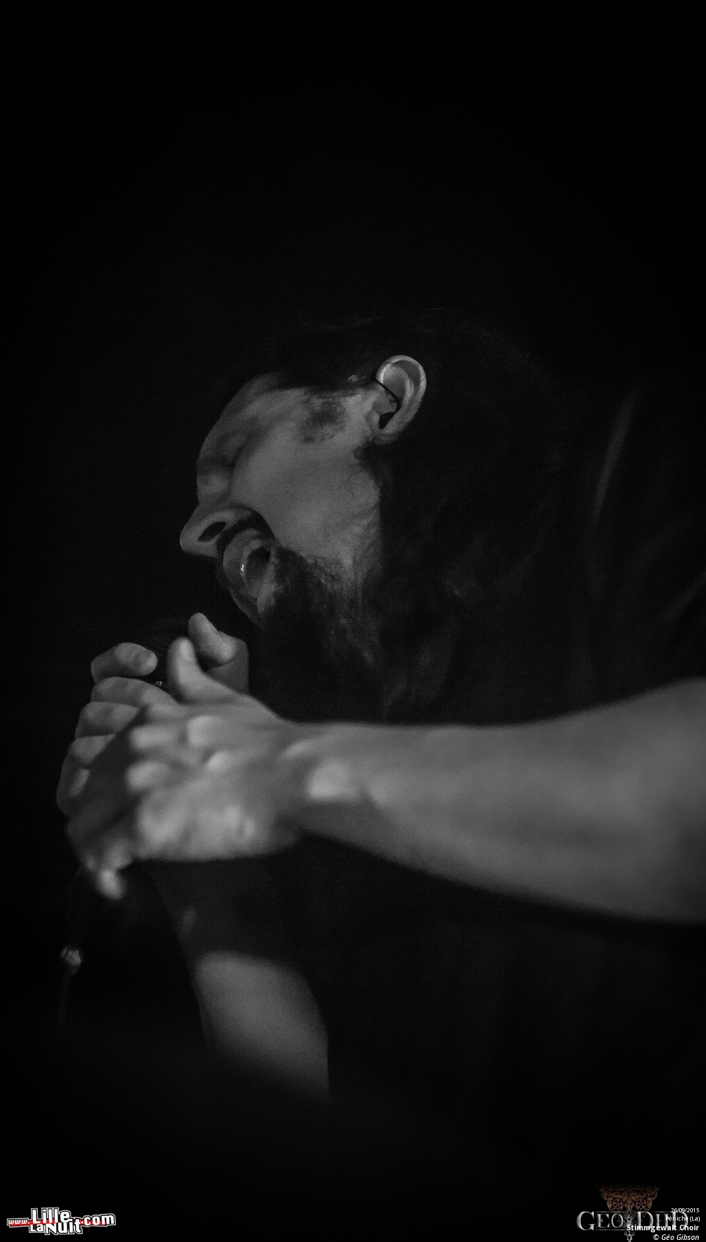 Orphaned Land + Stimmgewalt Choir + Mollust + Pyrah à la Péniche en live - photo n°1