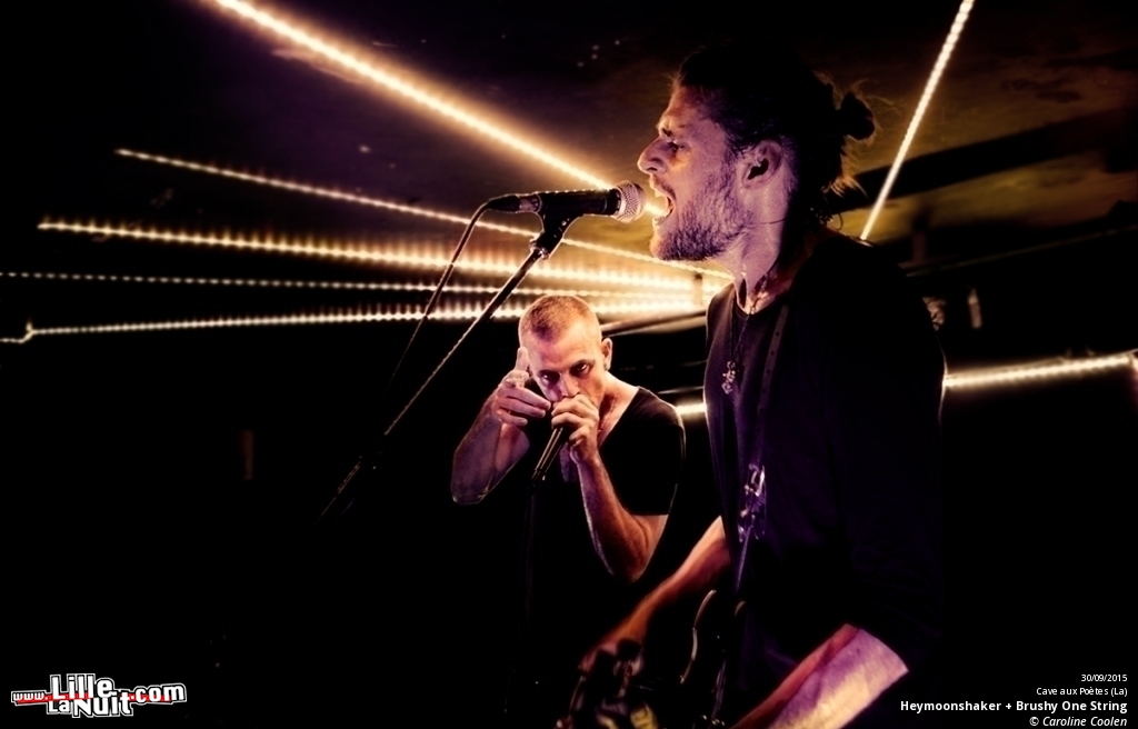 Heymoonshaker + Brushy One String à la Cave Aux Poètes en live - photo n°10