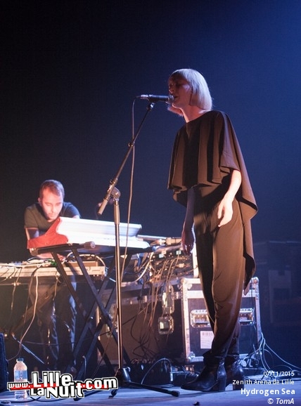 Selah Sue + Hydrogen Sea au Zénith de Lille en live - photo n°6