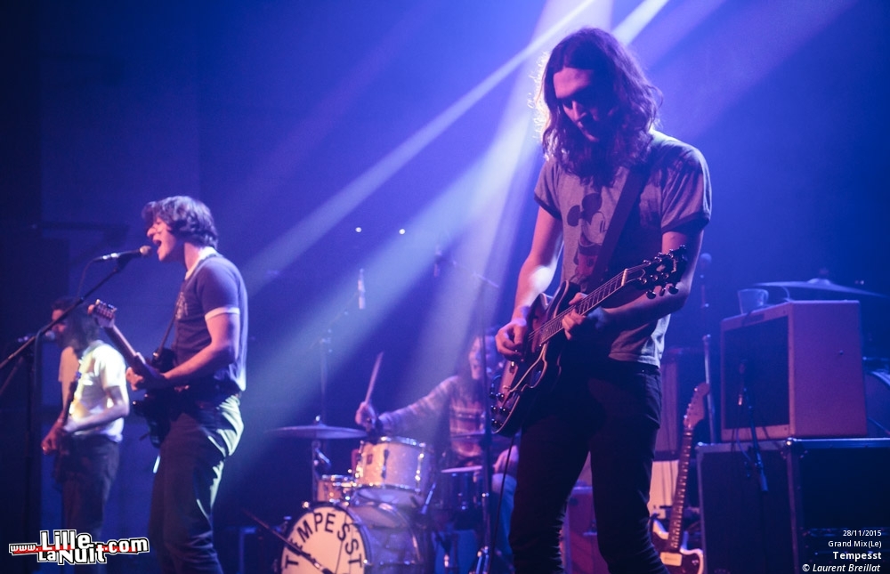 Albert Hammond Jr. + Tempesst au Grand Mix en live - photo n°1