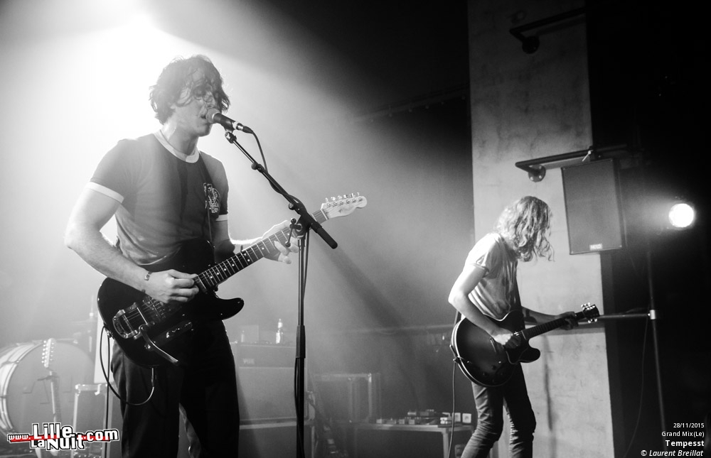 Albert Hammond Jr. + Tempesst au Grand Mix en live - photo n°12